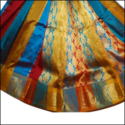 Click Here For Bigger Zoom - Designer Multicolour Pattu parikini SPP-11(unstitched)